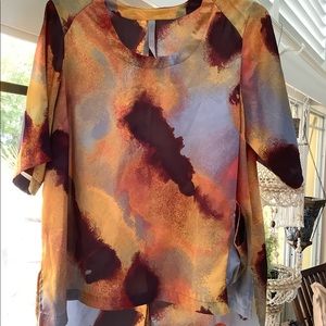 1x Melissa McCarthy Multi Color Hi/Lo Blouse
